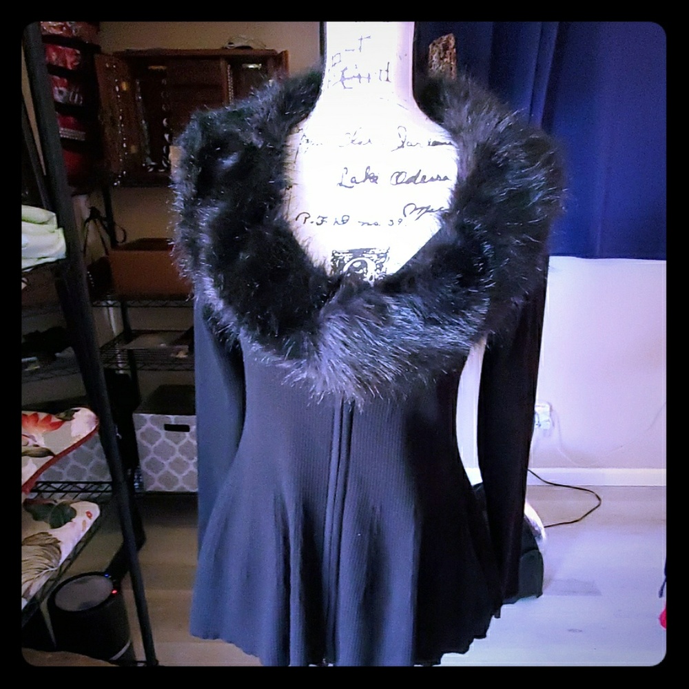 Venus Removable Faux Fur Collar Zip Front Sweater